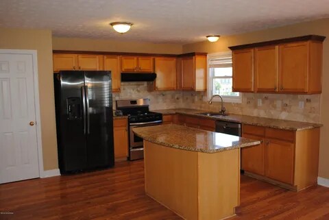 Building Photo - 14203 Victory Ridge Dr