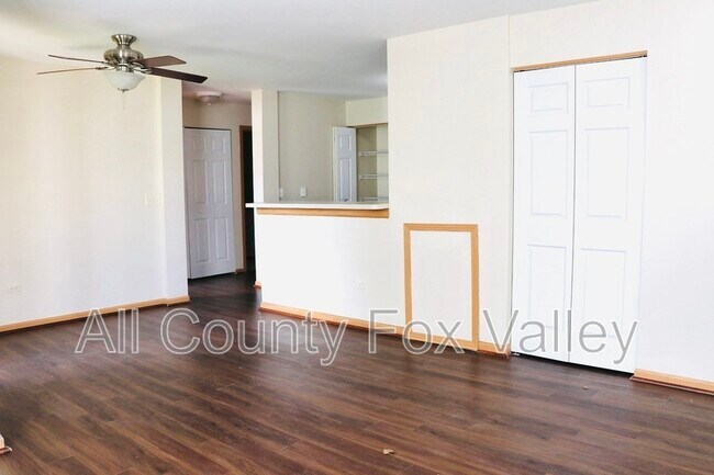 Building Photo - 1207 Silverstone Dr
