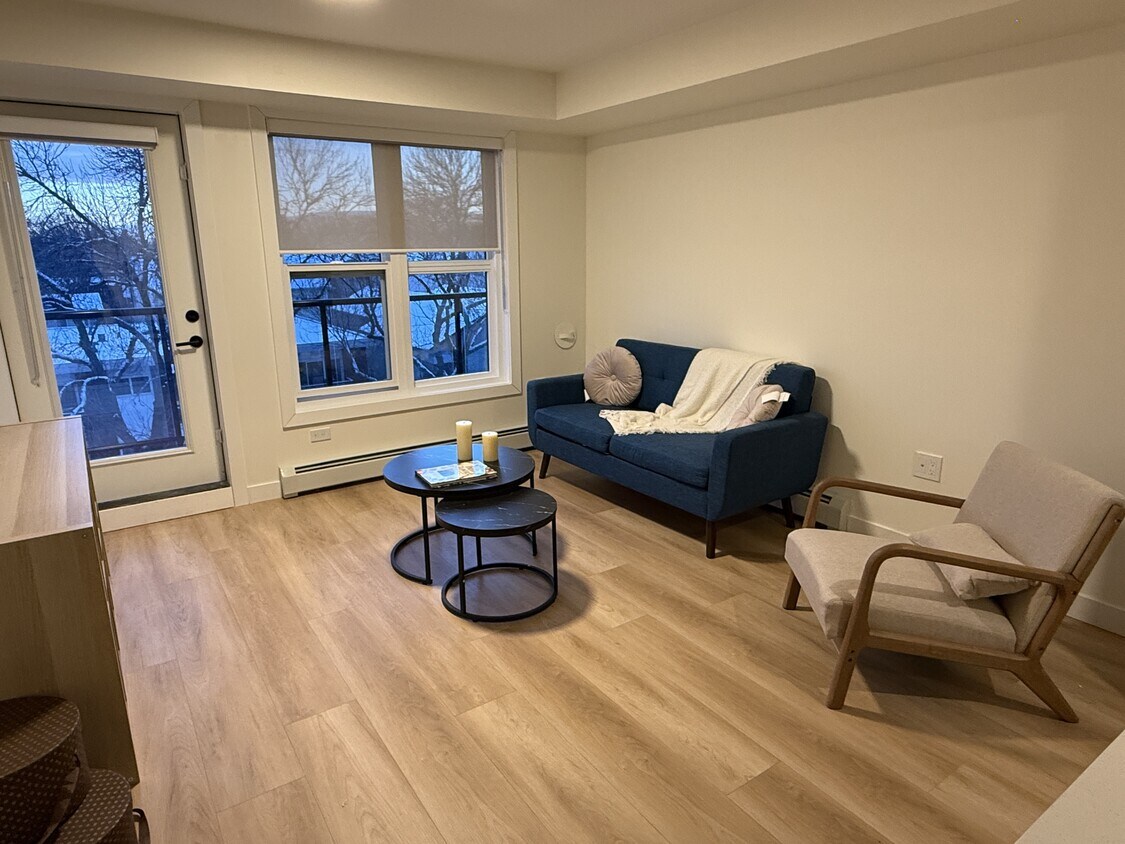 Photo principale - 8615-8108 108 St NW