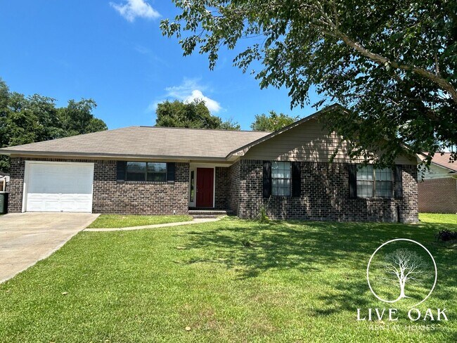 Foto del edificio - MOVE IN SPECIAL: $500 OFF 1ST MONTH'S RENT!**