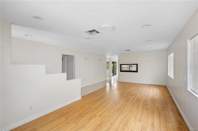 Building Photo - 14012 Sayre Street, Los Angeles, CA 91342 ...