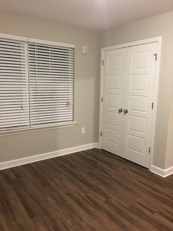 Foto del edificio - 4664 Crossing Ct