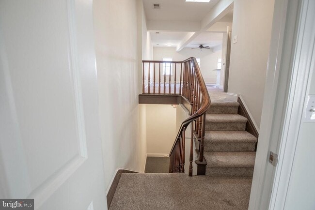 Building Photo - 30 W State St