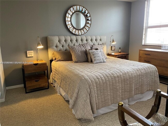 Building Photo - 2080 S Ocean Dr