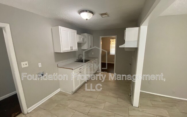 Building Photo - 5168 Neely Rd