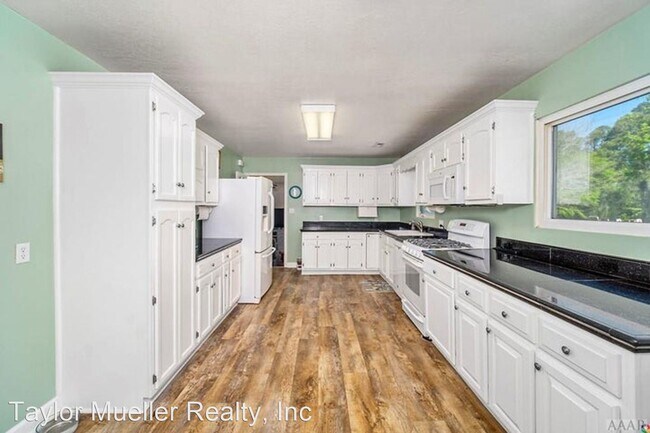 Foto del edificio - 3 br, 2 bath House - 113 Quaker Dr