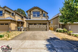 Building Photo - 14670 SW 78th Ave
