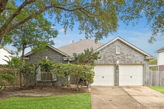 Building Photo - 4823 Jaymar Dr