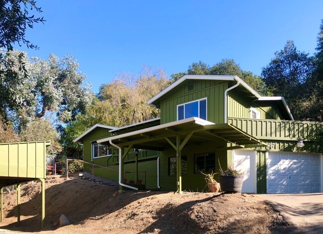 Building Photo - 9827 Shadow Rd