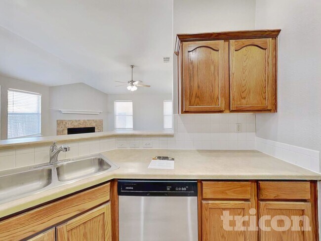 Foto del edificio - 8527 Sea Rim Dr