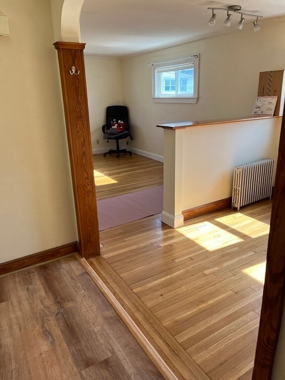 Building Photo - 37 Cushing St