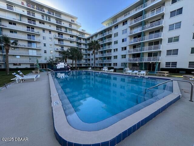 Foto principal - 2727 N Atlantic Ave