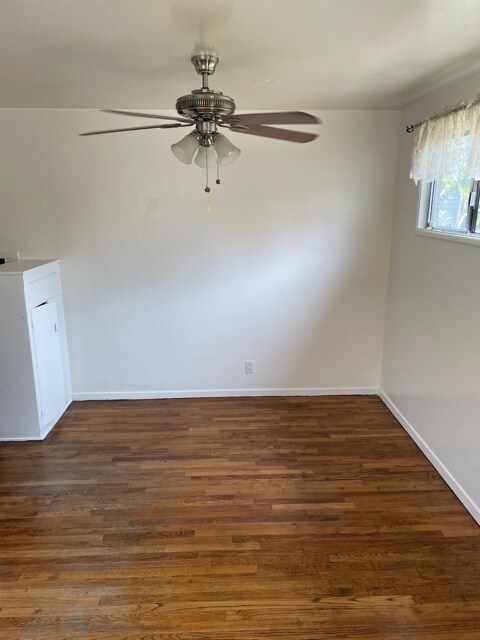 Building Photo - 4623 W 159th St