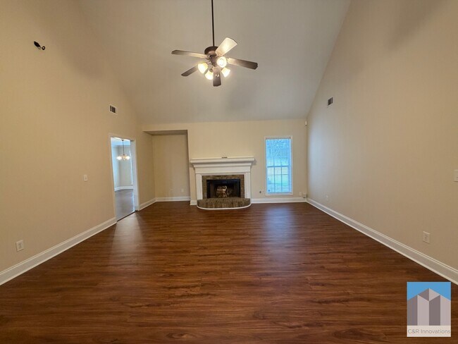Building Photo - 3895 Butler Springs Dr