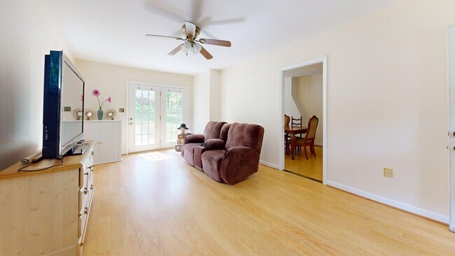 Foto del edificio - 1586 Fulton Hts