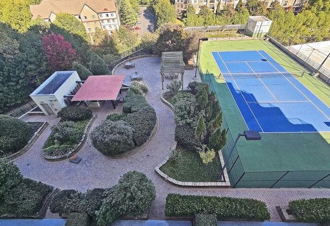 Foto del edificio - 4561 Olde Perimeter Way