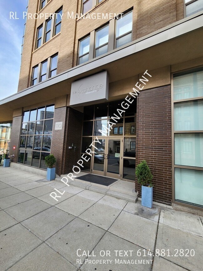 Foto del edificio - Beautiful 1 bedroom 1 bathroom condo in do...