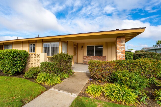 Building Photo - Totally Remodeled Single Story Home