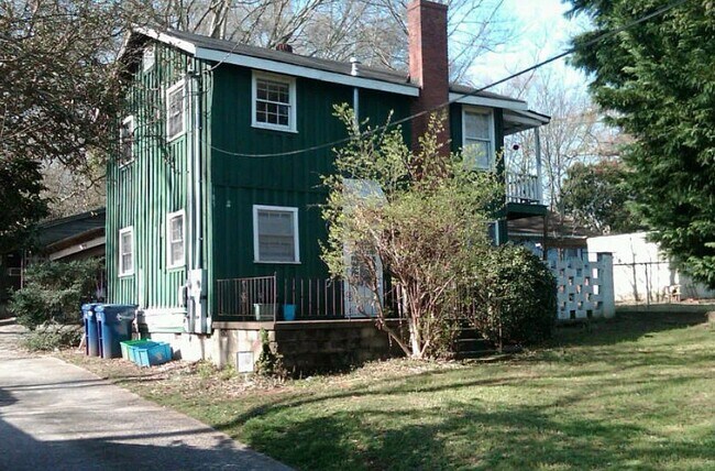 Foto del edificio - 185 Nantahala Ave