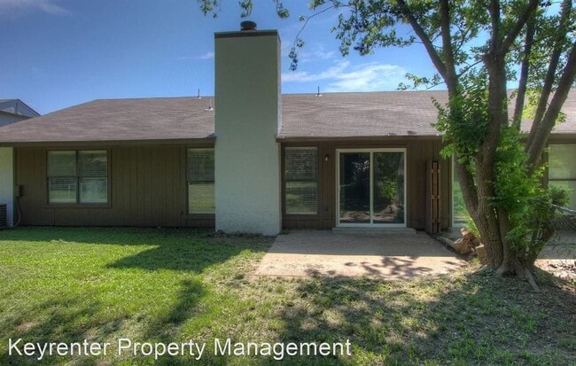 Building Photo - 3 br, 2 bath House - 4900 S Gum Ave