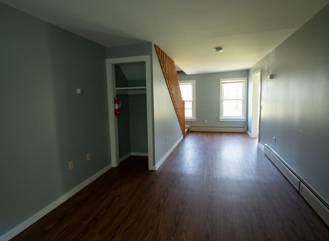 Foto del edificio - 12-16-16 Sage St