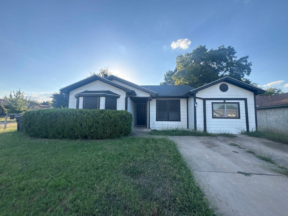 Photo - 5416 Spring Willow Dr (Arlington, TX)