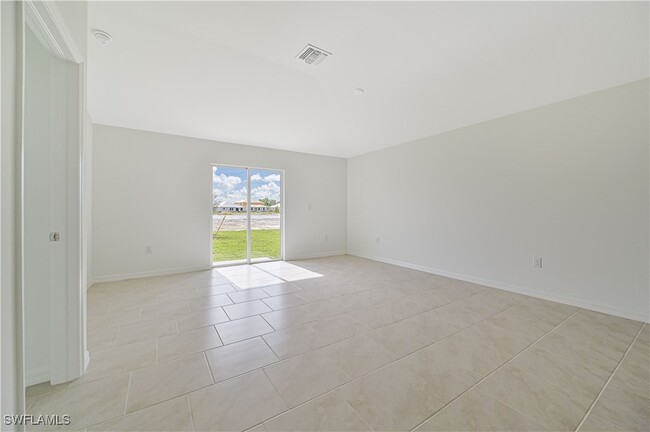 Building Photo - 4022 San Clemente Ct