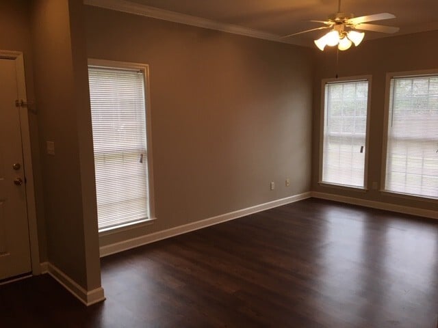 Building Photo - 3222 Oak Garden Dr