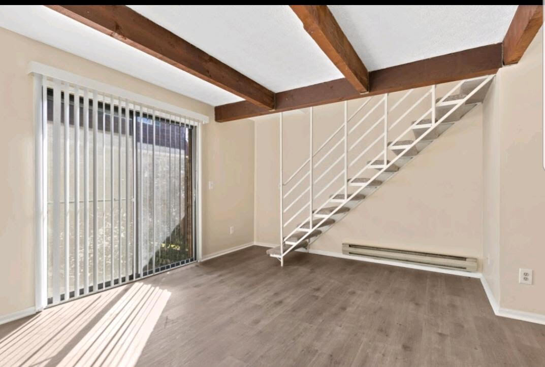 Primary Photo - 2216 October Ridge Dr