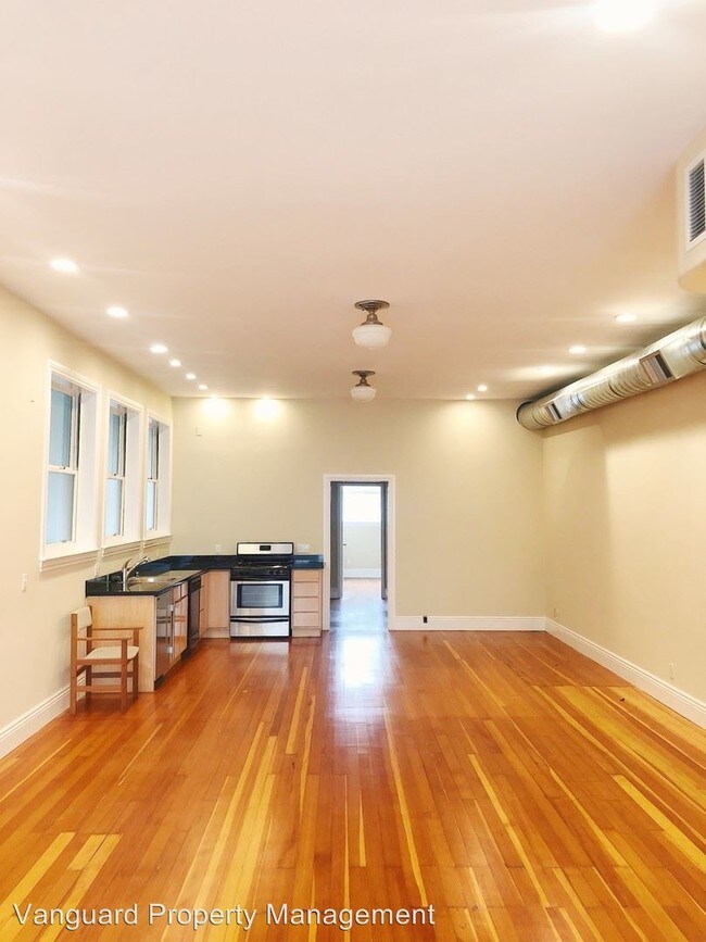 Foto del edificio - 1 br, 1 bath Apartment - 1528 Pacific Avenue