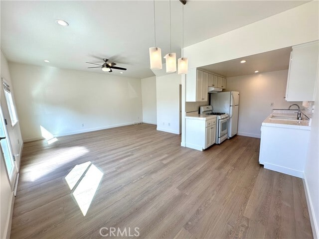 Building Photo - 453 29th St