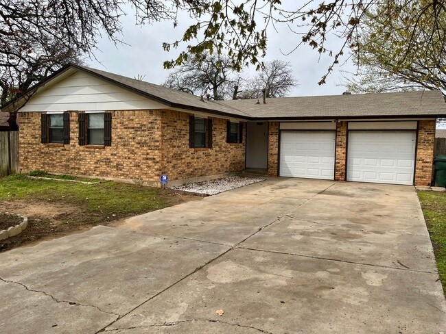3 Bed 1 Bath in Midwest City - 3 Bed 1 Bath in Midwest City House