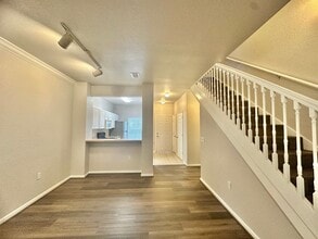 Building Photo - 4406 NW 49th St