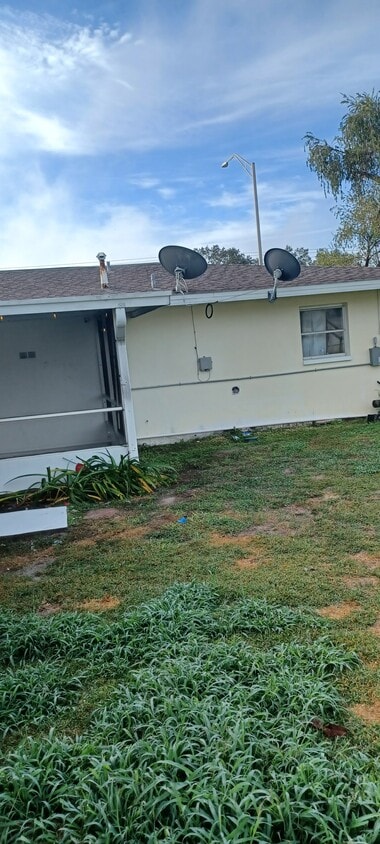 Primary Photo - 1003 Leeland Heights Blvd E