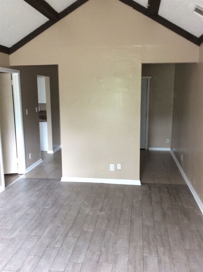 Foto del edificio - 3 br, 2 bath House - 4535 Wimbledon Road