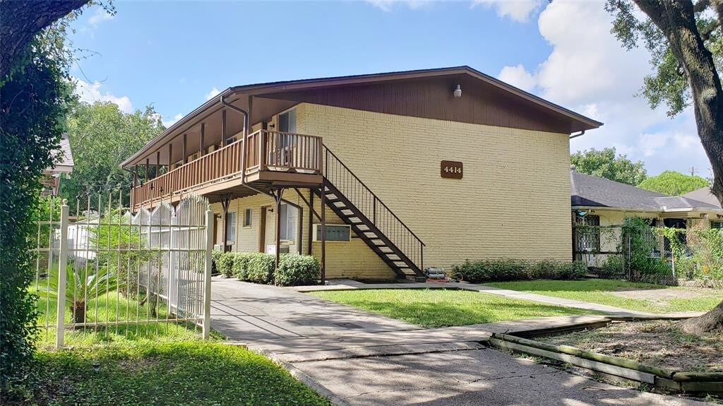 Primary Photo - 4414 Clay St