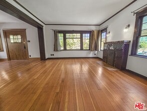 Building Photo - 216 Mt Washington Dr