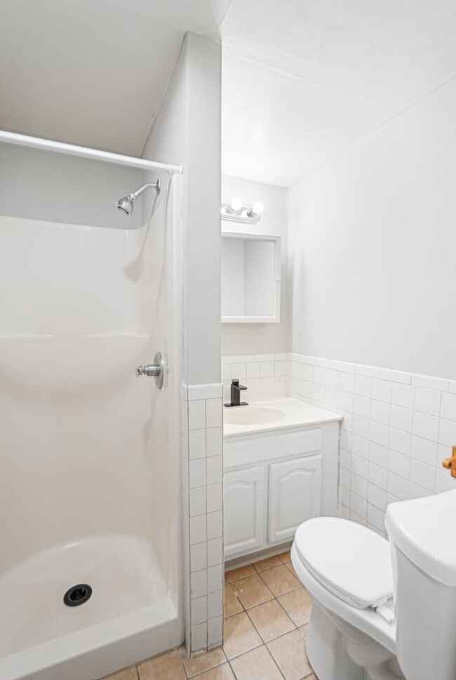 Foto del edificio - 168 Lunenburg St