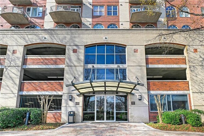 Foto del edificio - 3180 Mathieson Dr NE