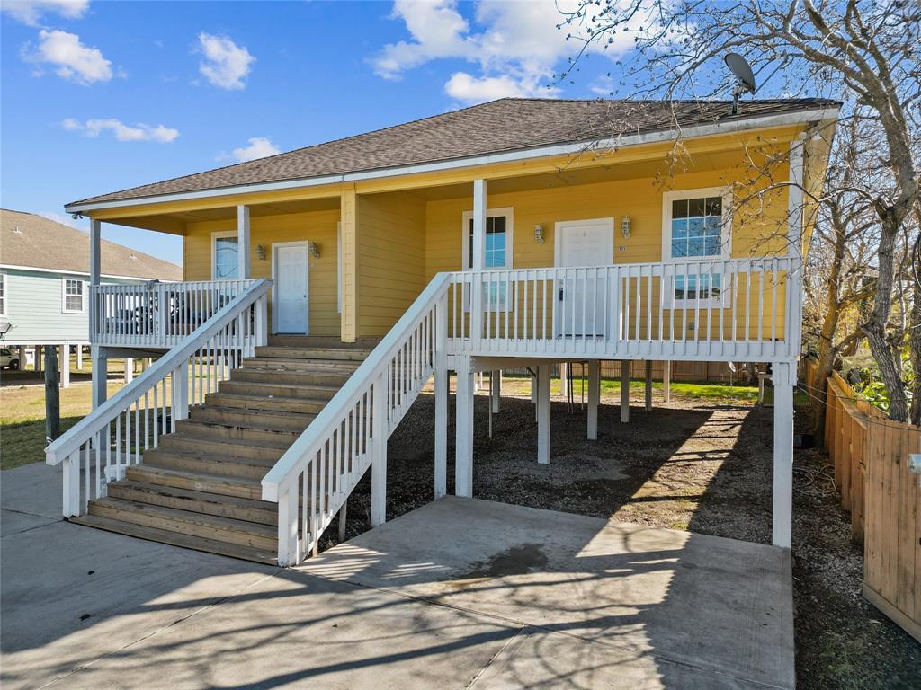 535 12th St, San Leon, TX 77539 Room for Rent in San Leon, TX