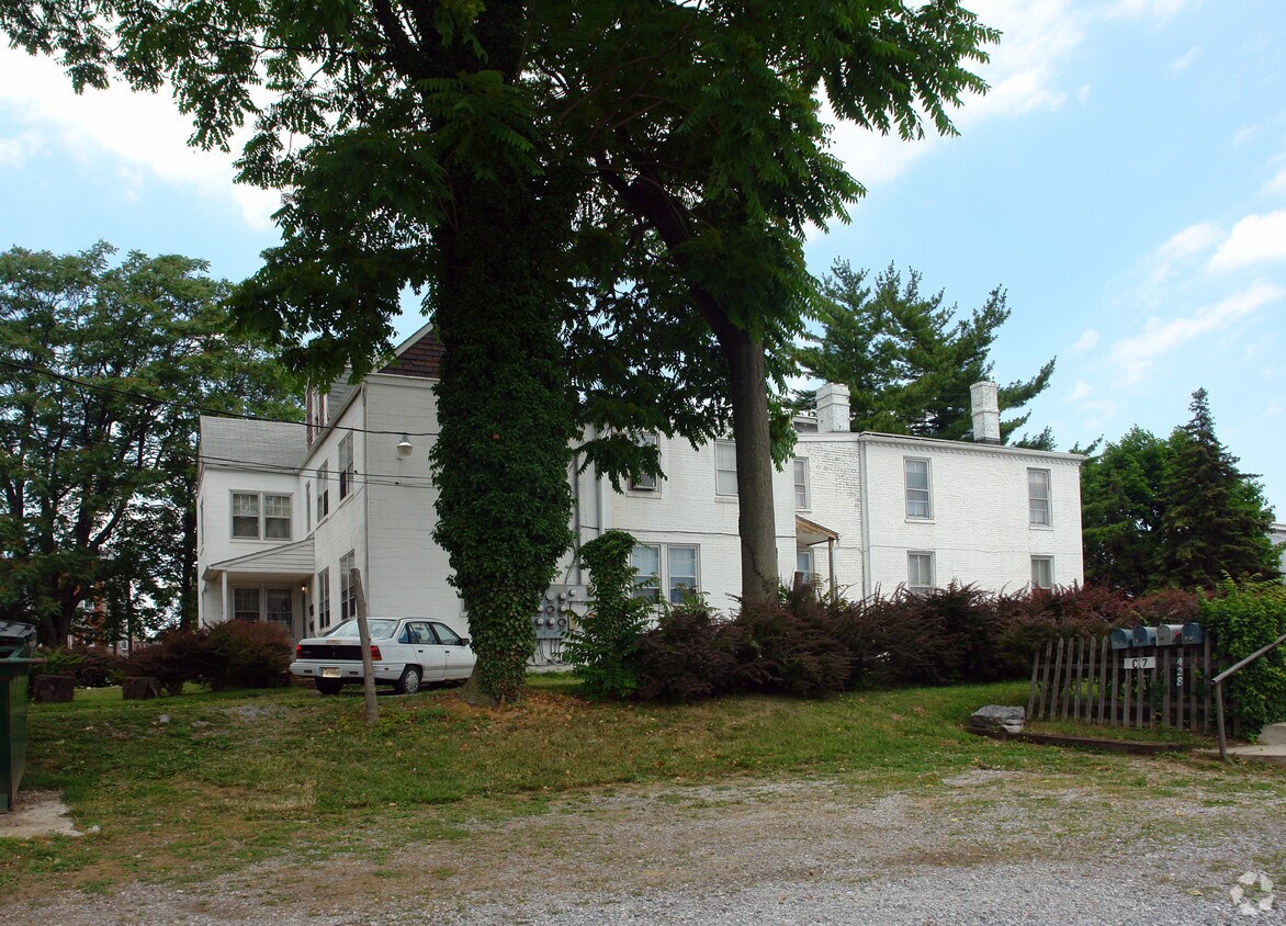 Foto del edificio - 433-439 W Washington St
