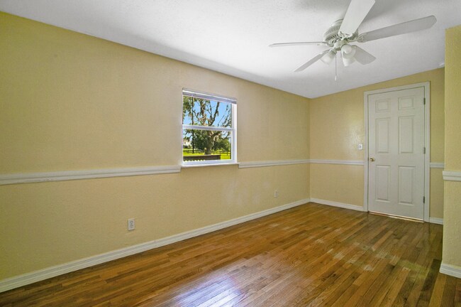 Foto del edificio - 3191 Tindall Acres Rd