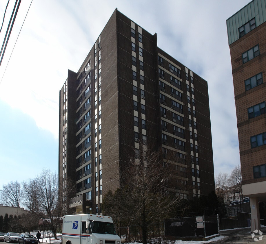 Coleman Towers Apartments at 72 Spruce St Stamford, CT