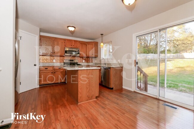 Foto del edificio - 994 Sunset Farms Ct
