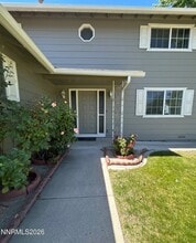 Building Photo - 3285 Danville Dr