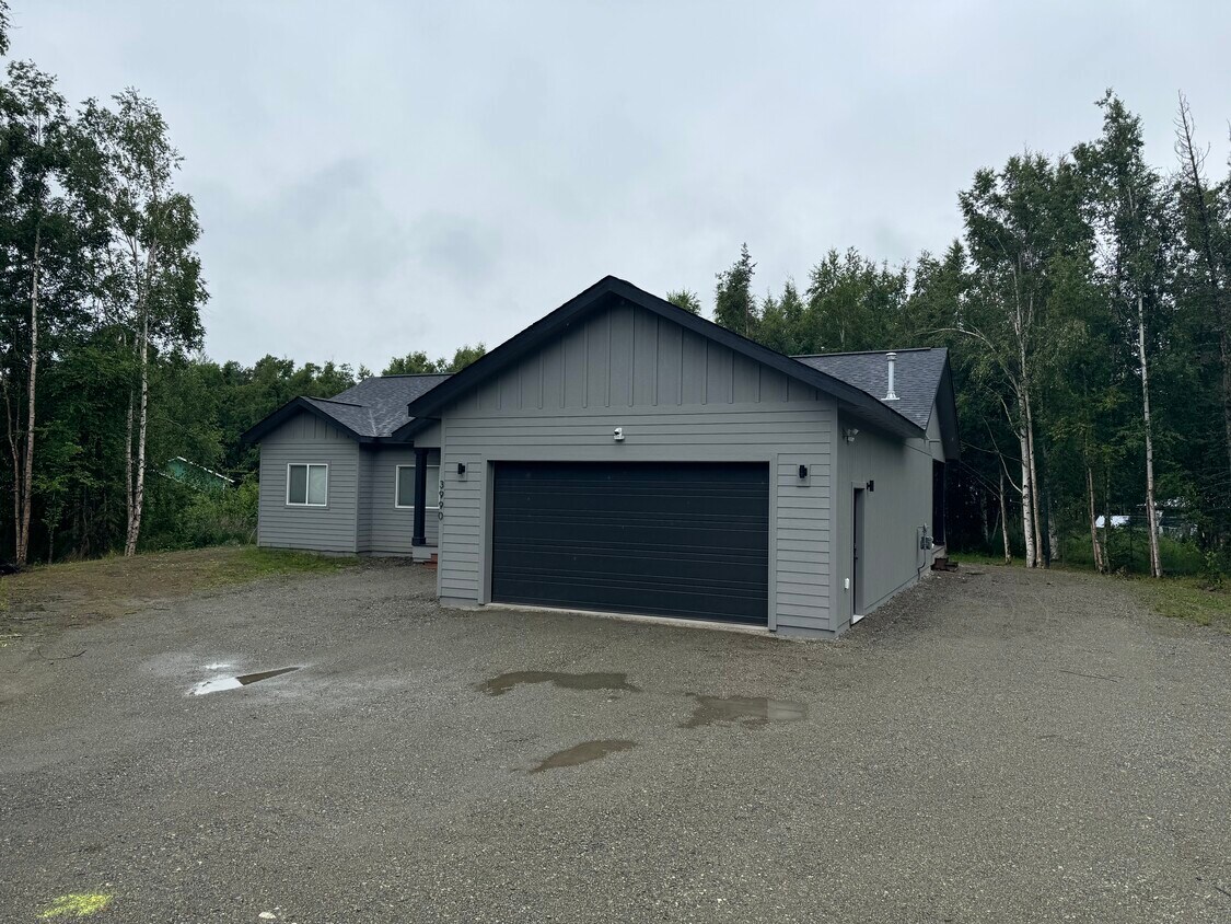 Primary Photo - 3990 S Birch Cove Dr