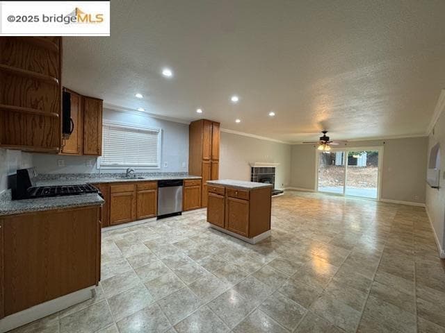 Foto del edificio - 1027 San Carlos Dr