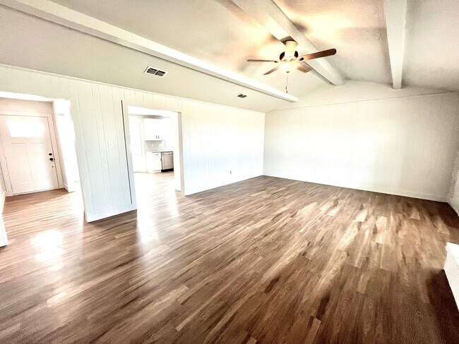 Foto del edificio - 3/2/2 In Idalou