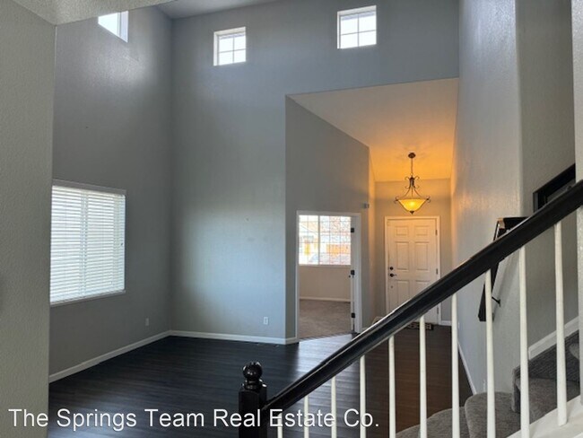 Building Photo - 5 br, 4 bath House - 6731 Ancestra Dr
