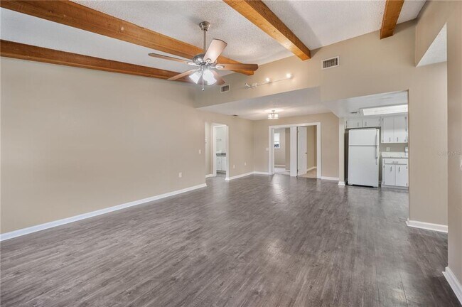 Foto del edificio - 5513 Karan Ct